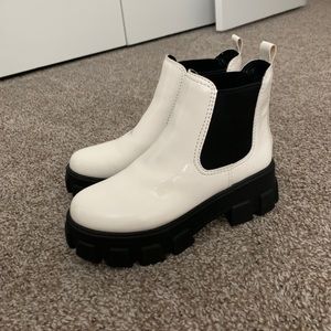 NWOT Circus by Sam Edelman Darielle Boot